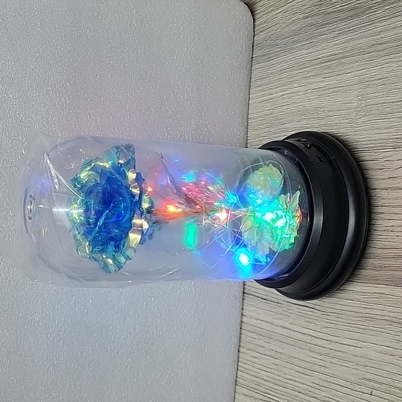 Galaxy Rose Light. - Picture 1 of 7